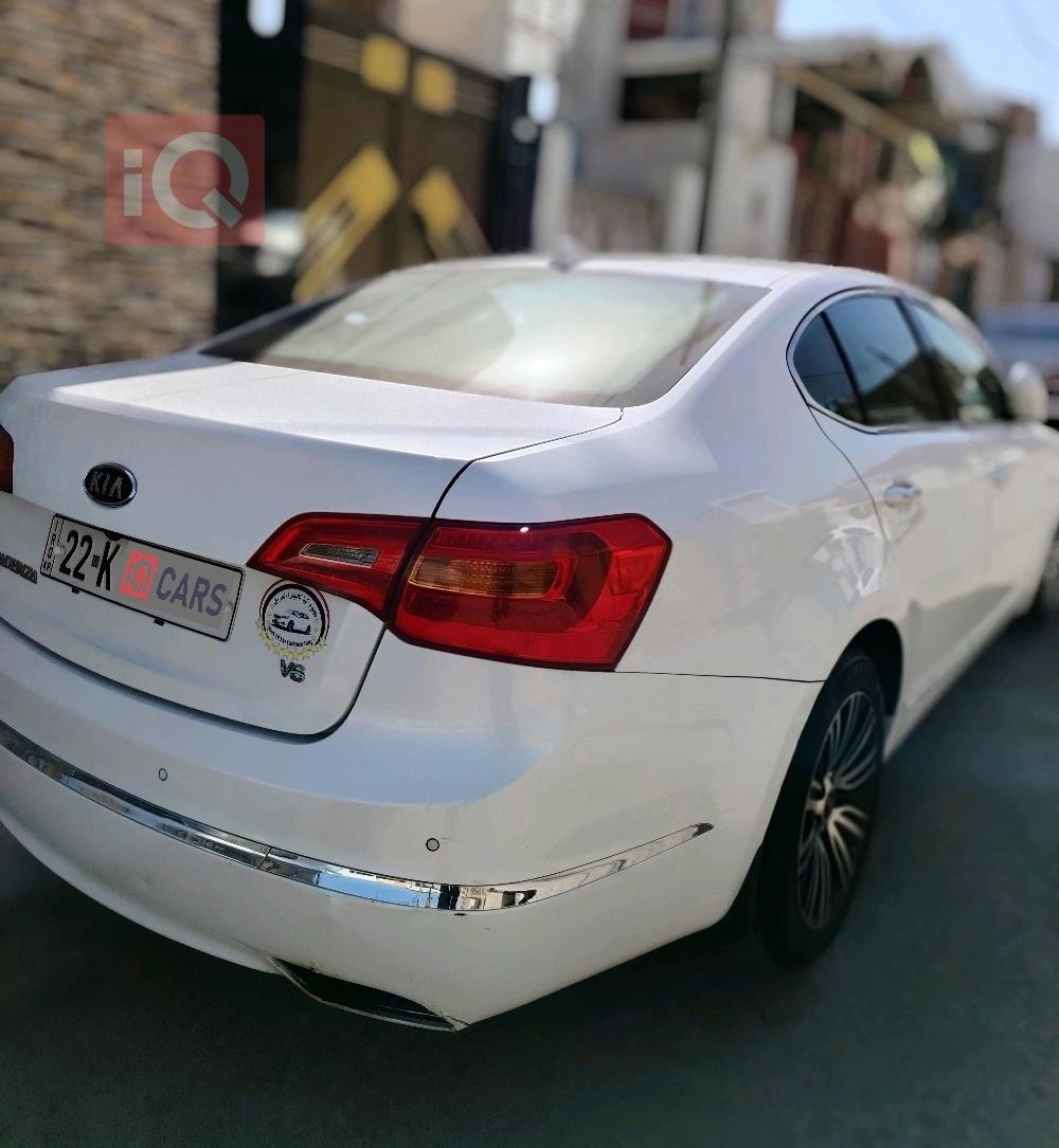 كيا كادينزا